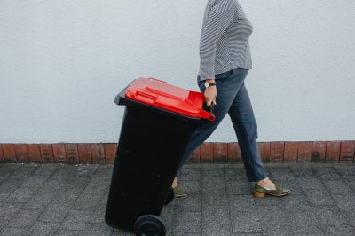 From 1 October 2020 Napier’s rubbish will no longer be collected in single use black plastic bags.